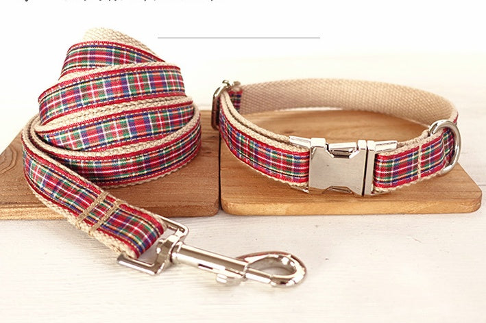 Red plaid leash